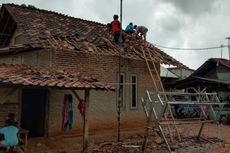 Puluhan Rumah di Karawang Rusak Diterjang Puting Beliung