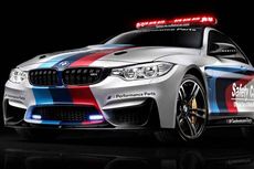 BMW M4 Coupe Dipercaya Kawal MotoGP