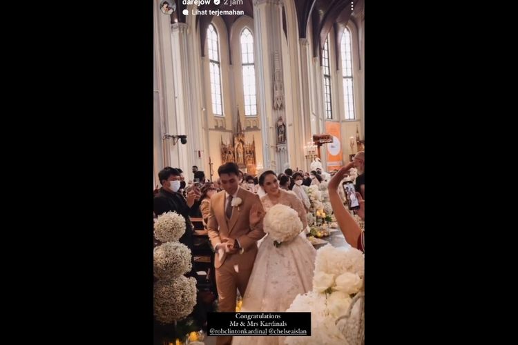 Chelsea Islan dan Rob Kardinal menikah di Gereja Katedral, Jakarta, Kamis (8/12/2022), tangkapan layar dari Instagram Story Darrel Jowono, @darejow.