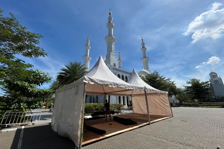 Ada 54 Sapi Kurban di Masjid Raya Sheikh Zayed Solo, Salah Satunya dari Wapres Gibran