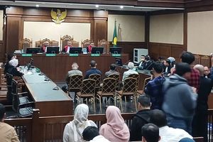 Kasus Korupsi Tata Kelola Minyak Mentah, Hasto dan Toto Divonis 5 Tahun