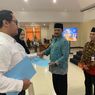Wali Kota Madiun Ancam Mutasi Pegawai Rumah Sakit yang Main HP Saat Pelayanan