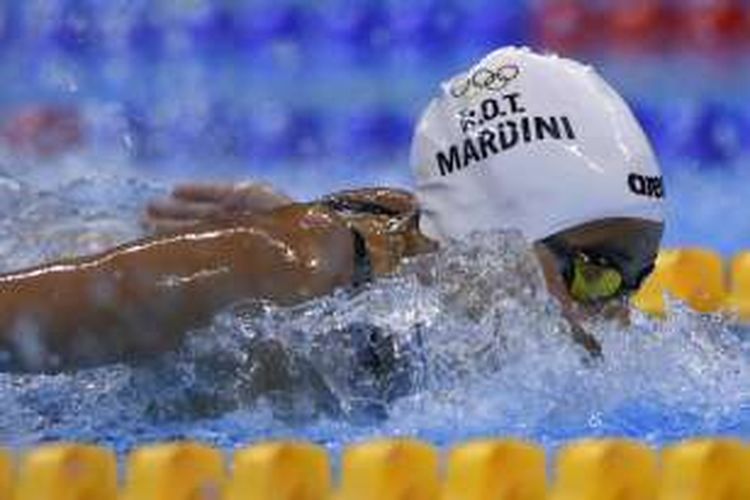 Perenang dari kontingen pengungsi, Yusra Mardini, ambil bagian dalam heat cabang 100 meter gaya kupu-kupu pada ajang Olimpiade rio di Stadion Aquatic, 6 Agustus 2016.