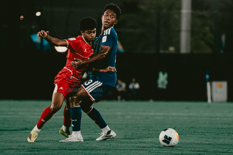 Aksi dalam laga Grup B Piala Asia U17 2026 Timnas U17 Indonesia vs Jepang digelar di Lapangan A King Abdullah Sports City, Jeddah, Arab Saudi, Selasa (12/5/2026)