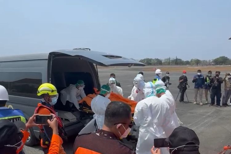 Korban Selamat KM Virgo Diberi Santunan Pribadi Rp 5 Juta dari Gubernur Kalsel, Khusus Warga NTT Ditambah Rp 3 juta