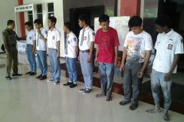 72+ Gambar Anak Sekolah Bolos Terbaik