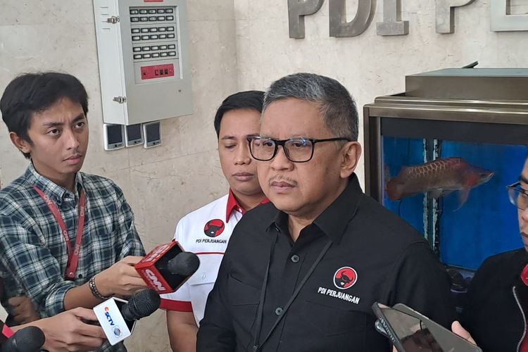 Sekjen PDI-P Hasto Kristiyanto saat ditemui di kantor DPP PDI-P, Jakarta, Selasa (19/9/2023). 