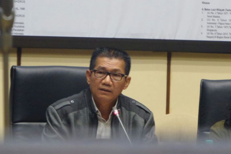 Ketua Pansus Hak Angket KPK Agun Gunandjar Sudarsa di Kompleks Parlemen, Senayan, Jakarta, Jumat (7/7/2017).