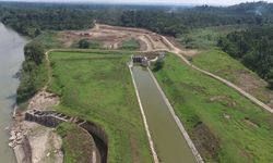 Mentan Apresiasi Usaha Petani Purworejo Jaga Lahan Pertanian dengan Saluran Irigasi