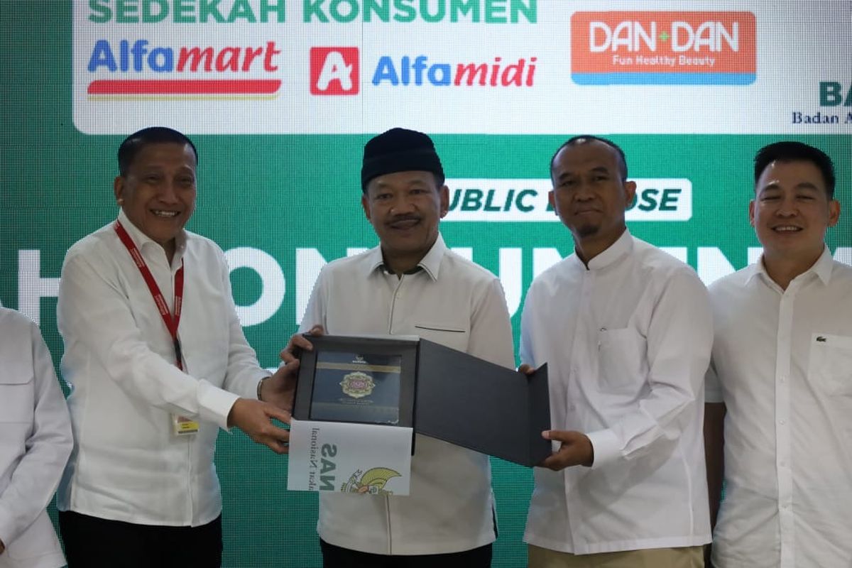 Public Expose Sedekah Konsumen Alfamidi di Gedung Baznas RI, Jakarta, Selasa (25/3/2025). 