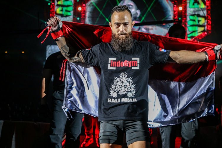 Petarung ONE Championship asal Belanda, Anthony Engelen.