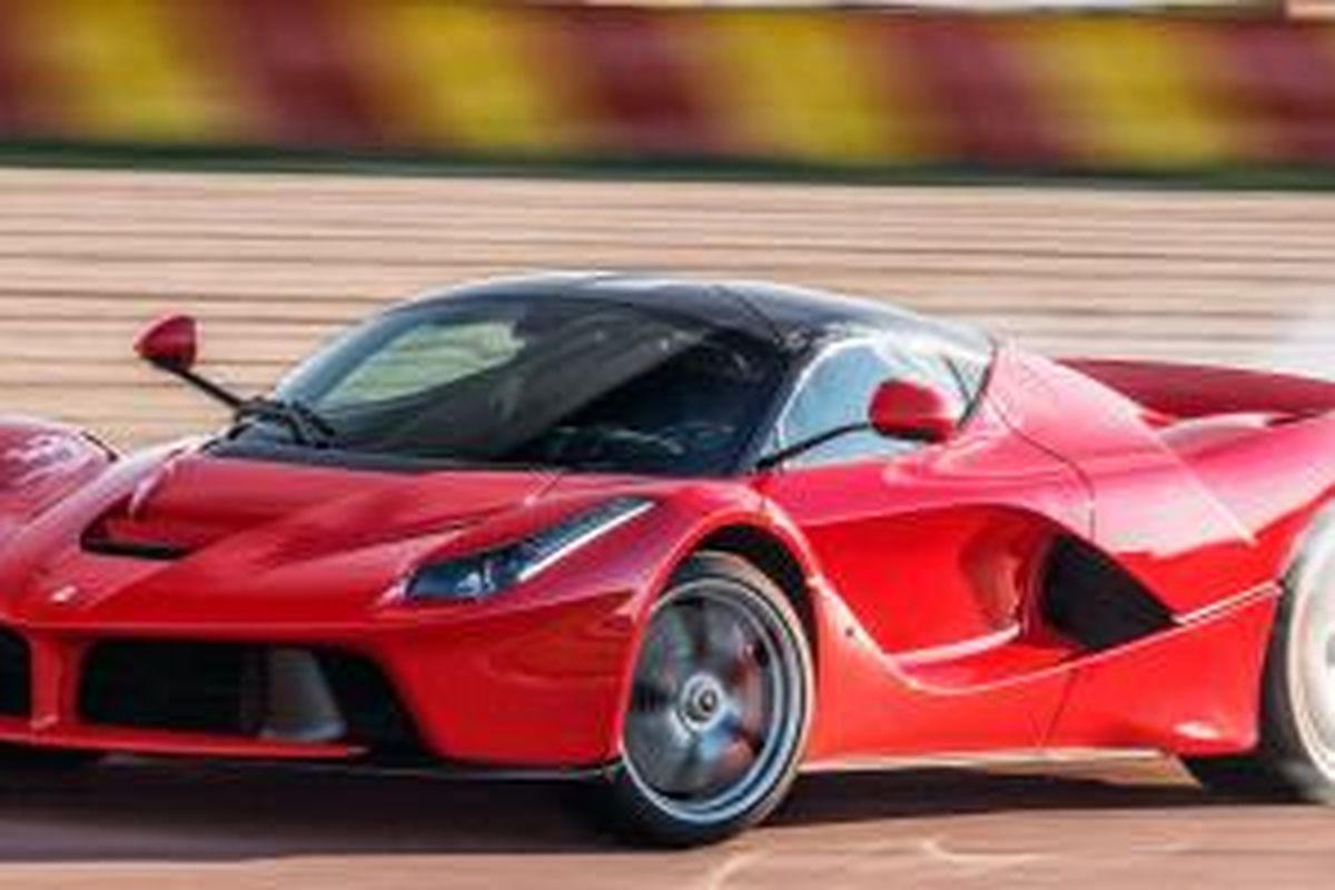 Ferrari LaFerrari.