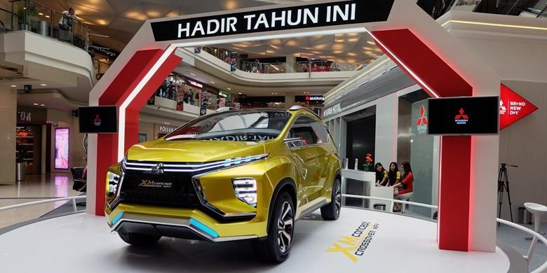 Mitsubishi XM Concept dipamerkan di Paragon Mall, Semarang, Jawa Tengah, selama 25 ? 29 Januari 2017.