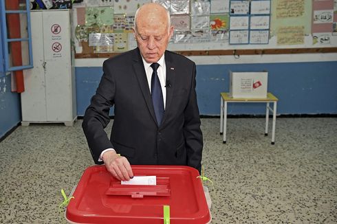Pemilu Tunisia Diboikot Oposisi, Hanya 9 Persen Pemilih Berikan Suara