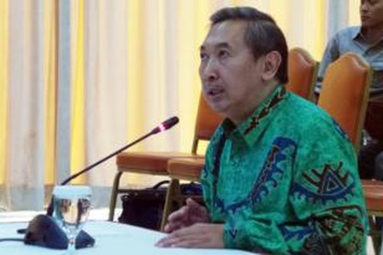 Komisioner Ombudsman Republik Indonesia Budi Santoso mengikuti wawancara terakhir yang diadakan oleh Panitia Seleksi Calon Pimpinan Komisi Pemberantasan Korupsi (KPK) di Gedung Sekretariat Negara, Senin (24/8/2015). 