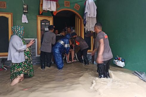 Kondisi Terkini Banjir Indramayu, Ratusan Rumah Terendam, 4.400 Warga Mengungsi 