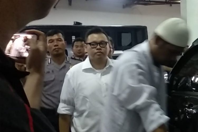 Reza Bukan saat tiba di Pengadilan Negeri Jakarta Barat, Rabu (14/11/2018).