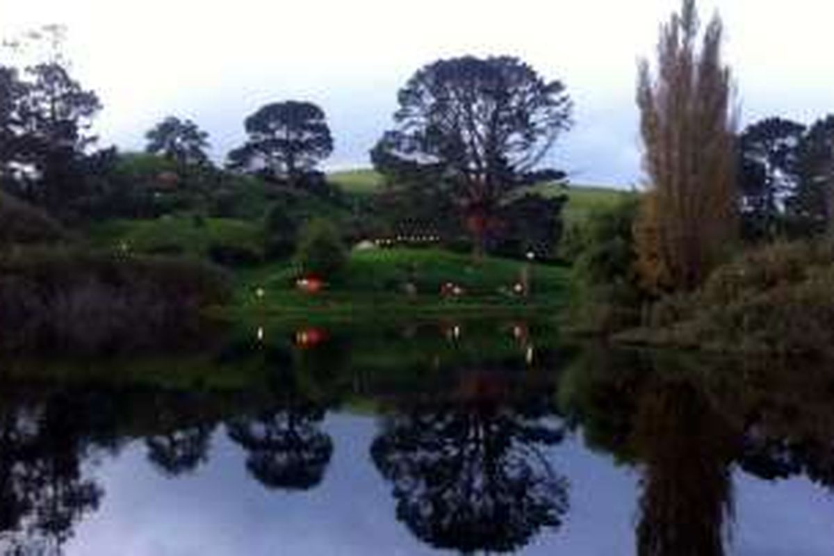 Desa para Hobbit di Hobbiton Movie Set, Matamata, Waikato, Selandia Baru, Selasa (12/4/2016).