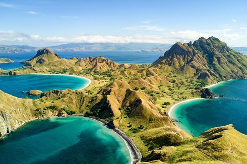 Wisatawan yang Meninggal Usai Mendaki Pulau Padar Ternyata Anggota DPRD Puncak