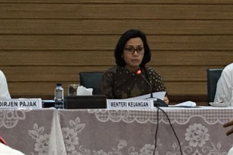 Menteri Keuangan Sri Mulyani Indrawati saat menggelar konferensi pers realisasi APBN 2018 kuartal I 2018 di Kementerian Keuangan, Jakarta Pusat, Senin (16/4/2018).