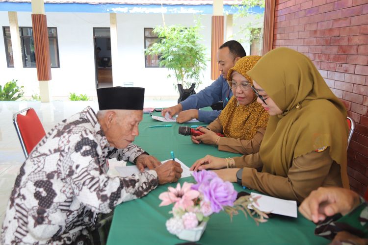 Lulus Sertifikasi, 97.122 Guru Kemenag Segera Dapat Tunjangan Profesi Sesuai Hak