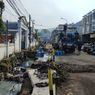 Truk Masuk Lubang Galian Drainase Buat Macet di Lembang, Polisi Lakukan Rekayasa Lalu Lintas