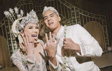Pernikahan Al Ghazali dan Alyssa Daguise: Mahar Unik dan ...