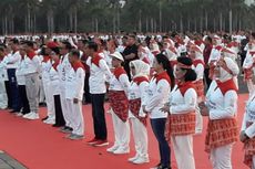 Presiden Jokowi dan Wapres JK Ikuti Pemecahan Rekor Dunia Poco-poco di Monas