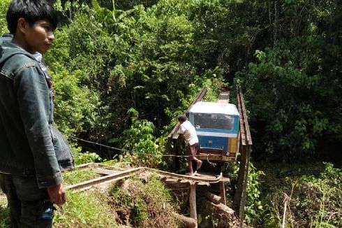 Transportasi Molek di Bengkulu, Penumpang Harus Turun Saat Lewati Jalur Berbahaya