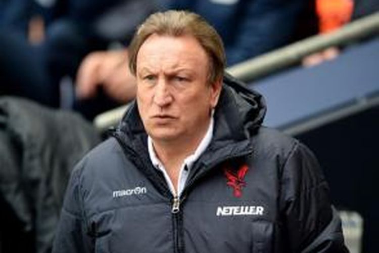 Neil Warnock dipecat dari jabatan Manajer Crystal Palace pada 27 Desember 2014.