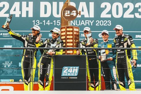 Rossi Naik Podium Bersama Sean Gelael di 24 Hours of Dubai