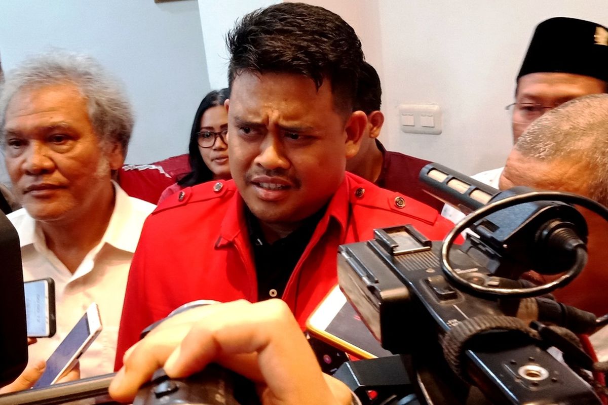 Bobby Nasution mendatangi kantor DPD PDI-P Sumut di Jalan Letjen Djamin Ginting, Kota Medan, Kamis (12/3/2020) petang