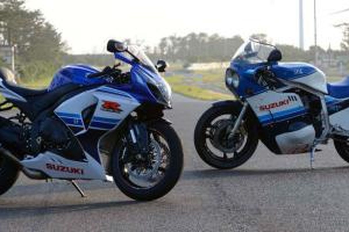 Suzuki GSX-R1000 dengan livery baru memperingati ulang tahun ke-30 model GSX di dunia.