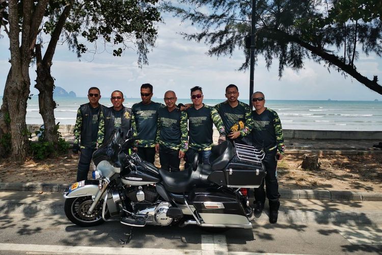 Komunitas motor besar B?Brothers Indonesia