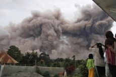 Hujan Abu Guyur Berastagi Lebih dari Dua Jam