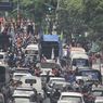 Saat Akses Jalan Kota Surabaya Sempat Lumpuh karena Demonstrasi Buruh