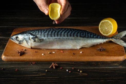 3 Cara Bersihkan Ikan agar Tidak Amis Menurut Koki, Jangan Pakai Lemon