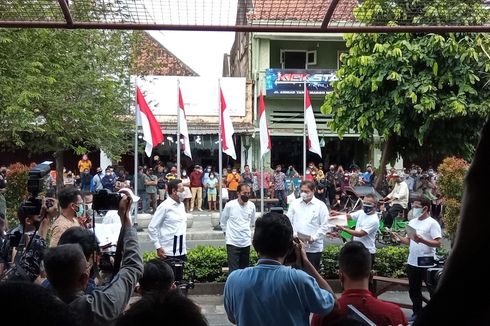 Jokowi Beri Bantuan Rp 1,2 Juta, Pedagang Kompak Teriak 