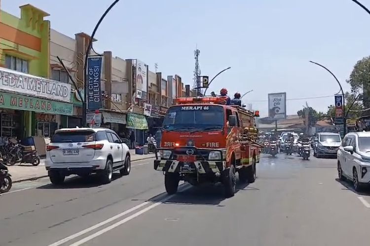 Imbas Abu Vulkanik Gunung Anak Krakatau, Pemkab Bogor Terapkan PJJ Tingkat PAUD-SMP Selama Dua Hari