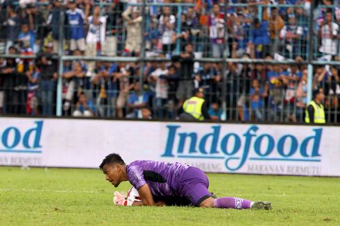 Pelatih Persib Sebut Teja Paku Alam adalah Salah Satu Kiper Terbaik Indonesia