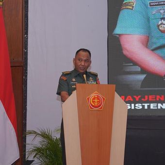 Asisten Teritorial (Aster) Panglima TNI Mayjen Novi Helmy Prasetya mengatakan bahwa pemindahan ibu kota dari Jakarta ke Ibu Kota Nusantara (IKN), Kalimantan Timur, akan menciptakan geostrategi baru.  Hal itu disampaikan Novi lewat Paban IV/Komsos Ster TNI Kolonel (Arm) Budi Saroso saat acara komunikasi sosial dengan komponen pemerintah bertemakan ?Sinergi Bersama Komponen Pemerintah Mendukung Pembangunan IKN Nusantara Menuju Indonesia Emas?, di Balikpapan, Kalimantan Timur, Jumat (25/7/2024).