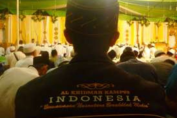Haul Guru Bangsa yang digelar di Halaman Masjid Ulul Albab,   Universitas Negeri Semarang (Unnes), Jumat (11/3/2016) malam.
