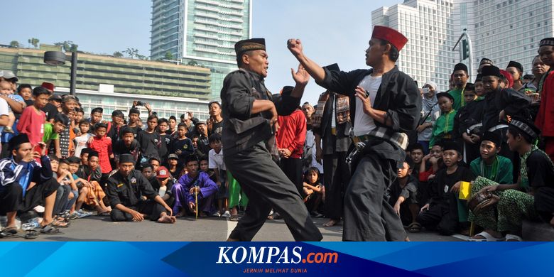Silat Malaysia Juga Masuk Warisan Budaya Tak Benda Apa Bedanya Dengan Pencak Silat Indonesia Halaman All Kompas Com