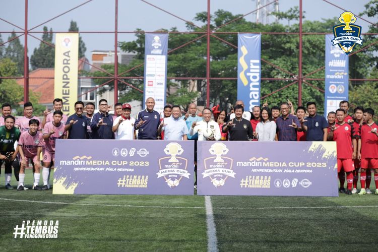 Pembukaan Madia Cup 2023 berlangsung meriah di Triboon Mini Soccer, Kemang, Jakarta, pada Kamis (26/10/2023).