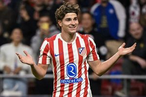 Demi Julian Alvarez, PSG Tawarkan Rp2 Triliun dan Dua Pemain ke Atletico Madrid