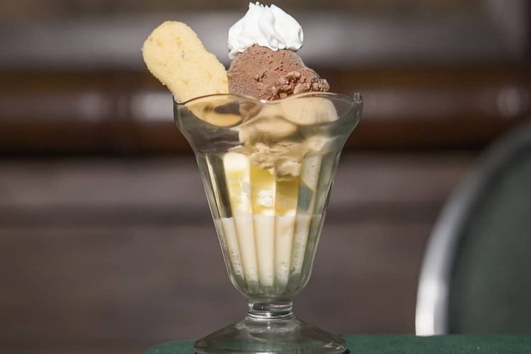 Toko Oen Kedai Es Krim Kuno Di Sudut Kota Lama Semarang Halaman All Kompas Com