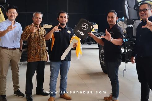 Laksana Kedatangan 25 Sasis Bus Baru Milik PO Sudiro Tungga Jaya