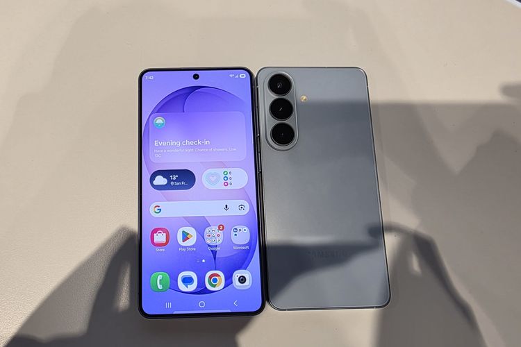 Tampilan layar Samsung Galaxy S26