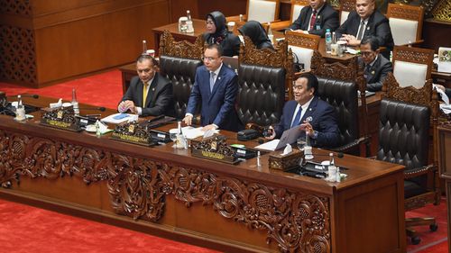 Baleg Lempar "Bola Panas" Pengesahan RUU Pilkada ke Pimpinan DPR