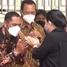 Momen Puan Maharani Ajak Ketua DPC PDI-P Solo Masuk Tinjau Pasar Legi Usai Diresmikan